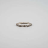 Classic Lab Diamond Band